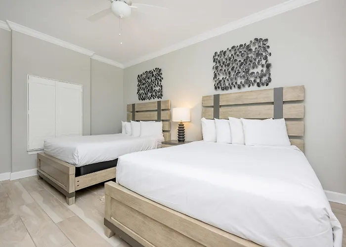 Phoenix Gulf Towers 2103 Apartment *
